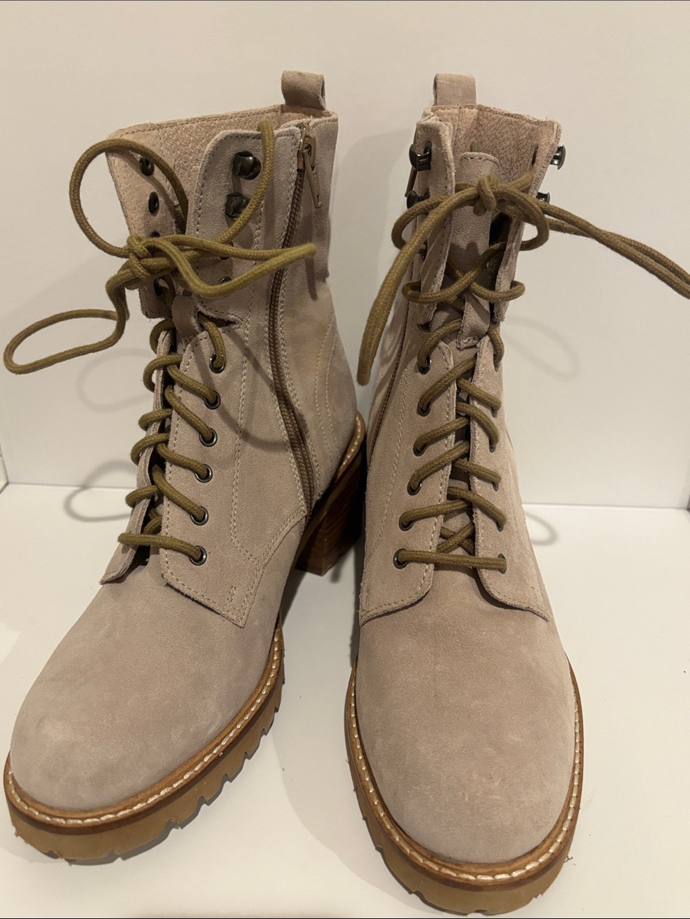 Seychelles Irresistible Suede Combat Boots Sand Tan Size 6.5